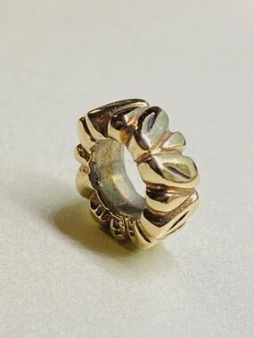 Pandora Gold Leaf Spacer Charm 14k nice!